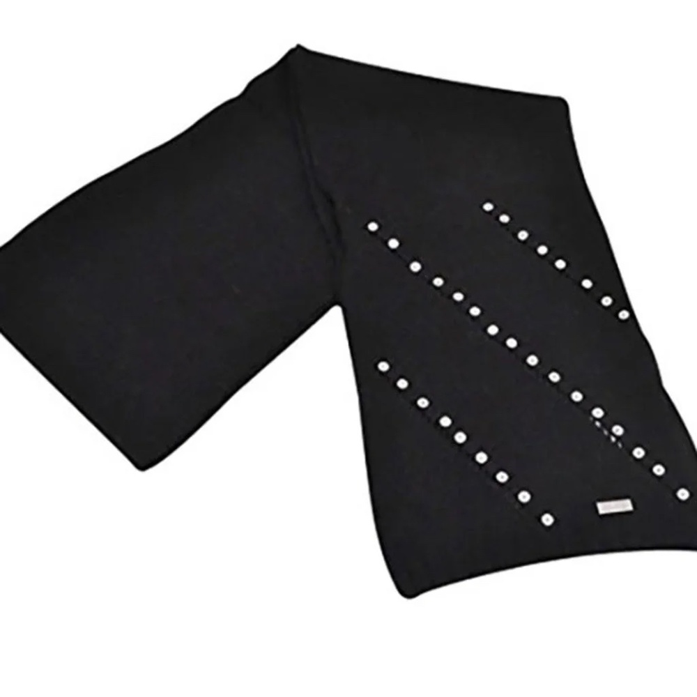 Betmar Madison Luxe Warm Winter Knit Scarf Black With Sequins - NWT - Picture 2 of 8